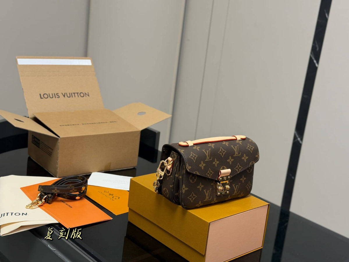 LV
230 dhs🇦🇪🇦🇪

Zain10
♥️♥️♥️