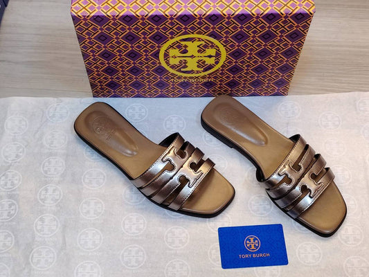 Tory Burch New coming
Size 36 To 41
90 dhs🪙🌺

Zain120
♥️♥️♥️