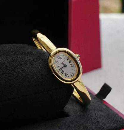 Cartier watch for ladies good quality 
350 dhs✅
 (size 17mm)

Zain59
♥️♥️♥️