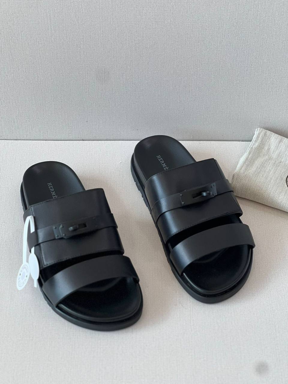 HERMES  
SUPER MASTER ⚡️
40-46
500 dhs🪙🖤

Zain43
♥️♥️♥️