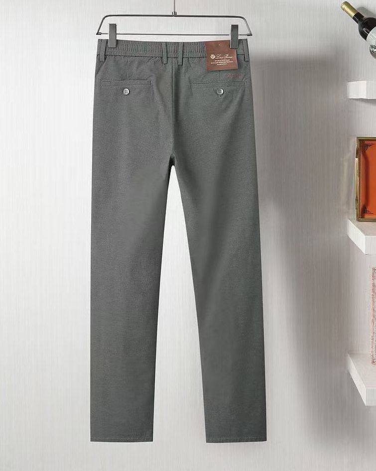 LORO PIANA
Men’s Pant
Master Quality 
32/34/36/38/40
380 dhs💓

Zain276
♥️♥️♥️