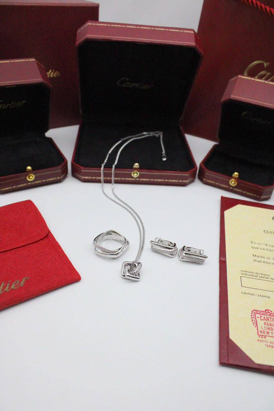 Cartier set

160 dhs

Zain122
♥️♥️♥️