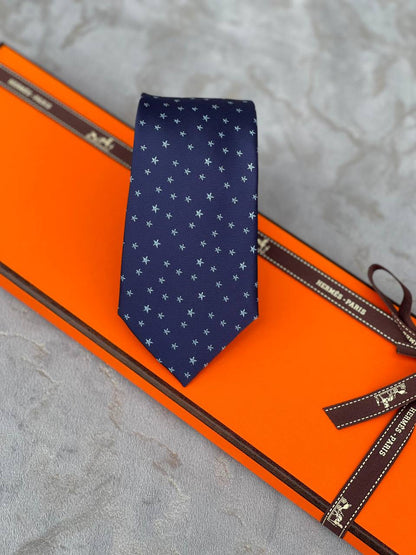 *Tie*
*Master quality*
180 dhs🪙💕

Zain179
♥️♥️♥️