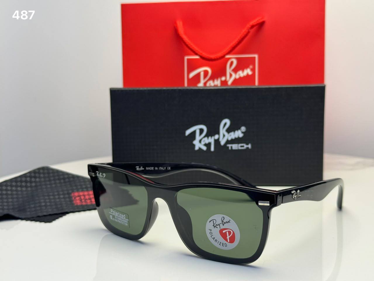 Ray Ban
55 dhs🇦🇪🇦🇪

Zain182
♥️♥️♥️