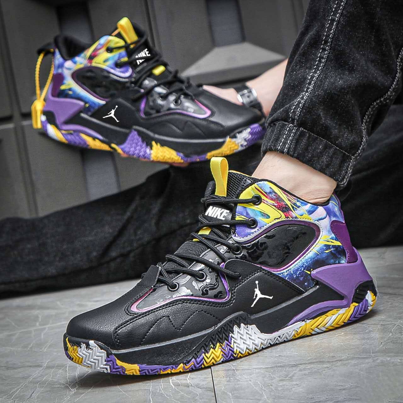 Jordan
Size 39to45      
90 dhs🪙🌨️

Zain163
♥️♥️♥️