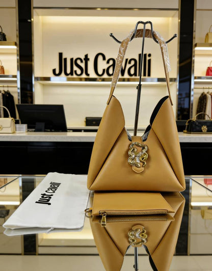 Cavalli 
2in1

115 dhs🇦🇪🇦🇪


Zain07
♥️♥️♥️