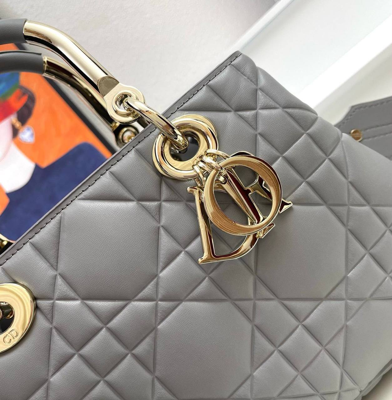 DIOR 
MASTER QUALITY 
SPECIAL OFFER
220 dhs💛
leather

Zain295
♥️♥️♥️