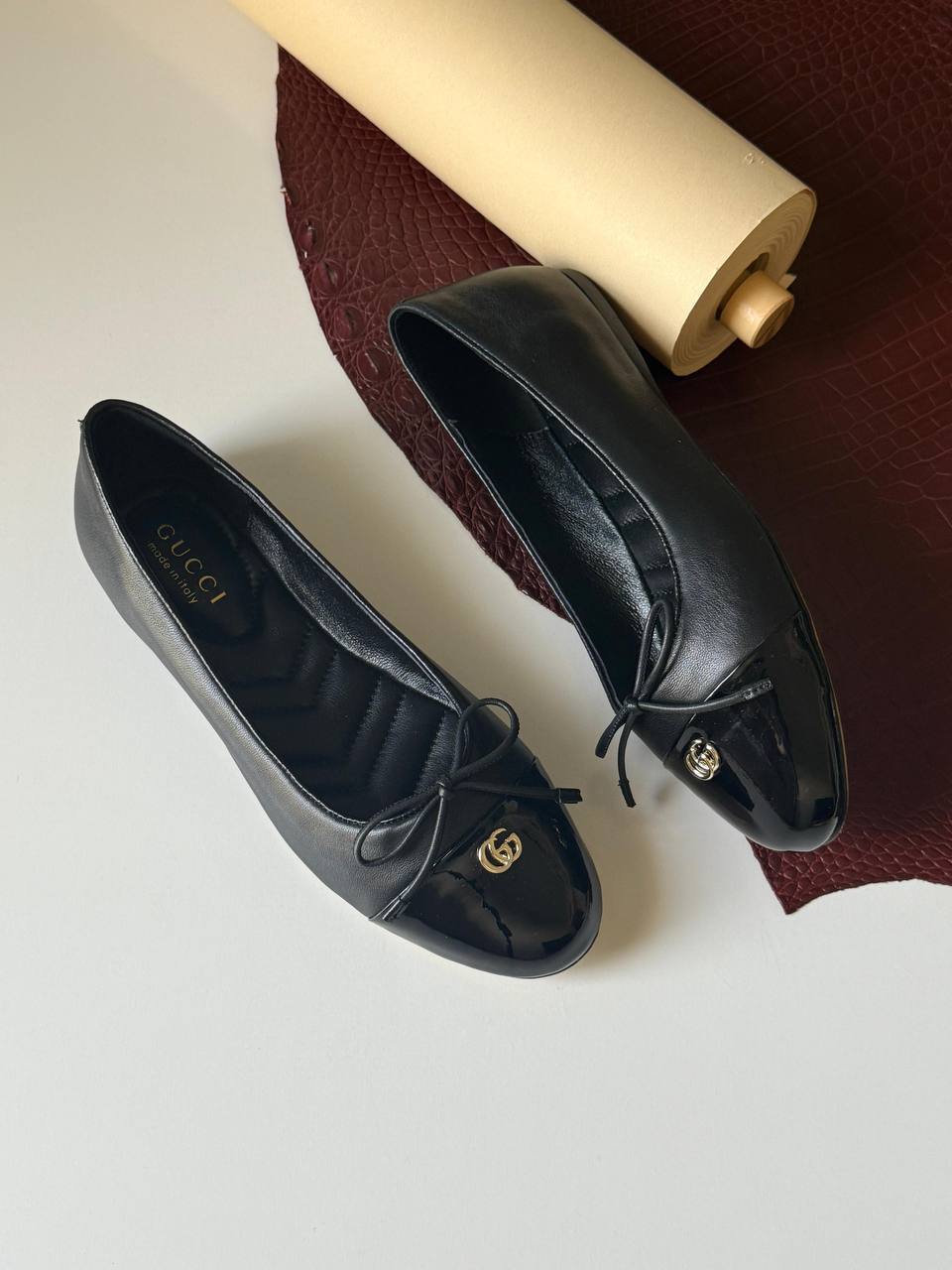 Chanel
Super Master
Size 36 to 41
410 dhs✅

Zain288
♥️♥️♥️