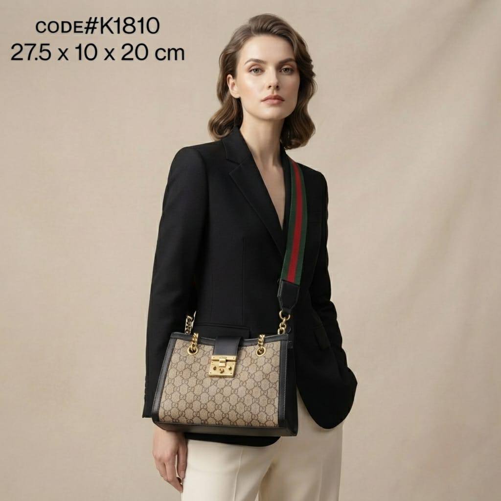 GUCCI ᴘᴀᴅʟᴏᴄᴋ ɢɢ
sᴜᴘʀᴇᴍᴇ sʜᴏᴜʟᴅᴇʀ ʙᴀɢ
ᴡɪᴛʜ ʟᴏɴɢ ᴛʀɪᴍ sᴛʀᴀᴘ
sɪᴢᴇ: 27.5 cm

75 dhs✅

Zain31
♥️♥️♥️