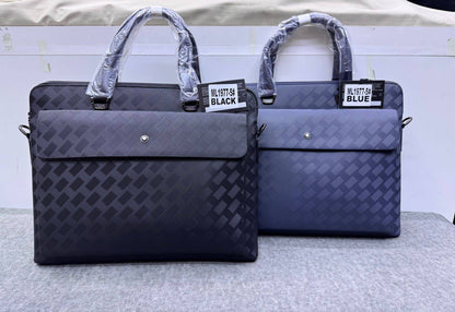 laptop bag 
size:38 
115 dhs❣️

Zain114
♥️♥️♥️