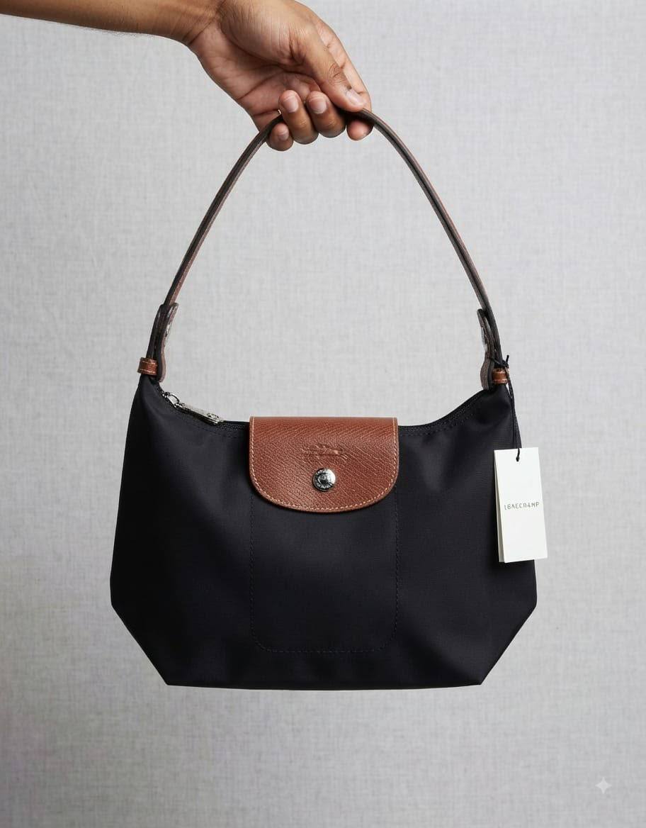 NEW CAME 
LONG CHAMP BAG
GOOD QUALITY 
55 dhs🇦🇪🇦🇪

Zain40
♥️♥️♥️