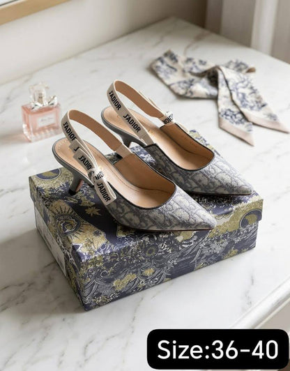 Dior Heel👠 
85 dhs✅

Zain40
♥️♥️♥️