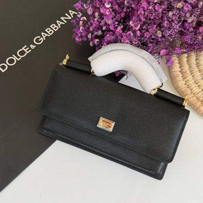 D&G
Master🌺
270 dhs✅

Zain134
♥️♥️♥️