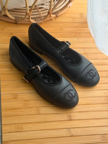 Chanel
Super Master
𝗦𝗶𝘇𝗲 𝟯𝟲 𝘁𝗼𝗼 𝟰𝟭 
450 dhs🇦🇪🇦🇪

Zain303
♥️♥️♥️