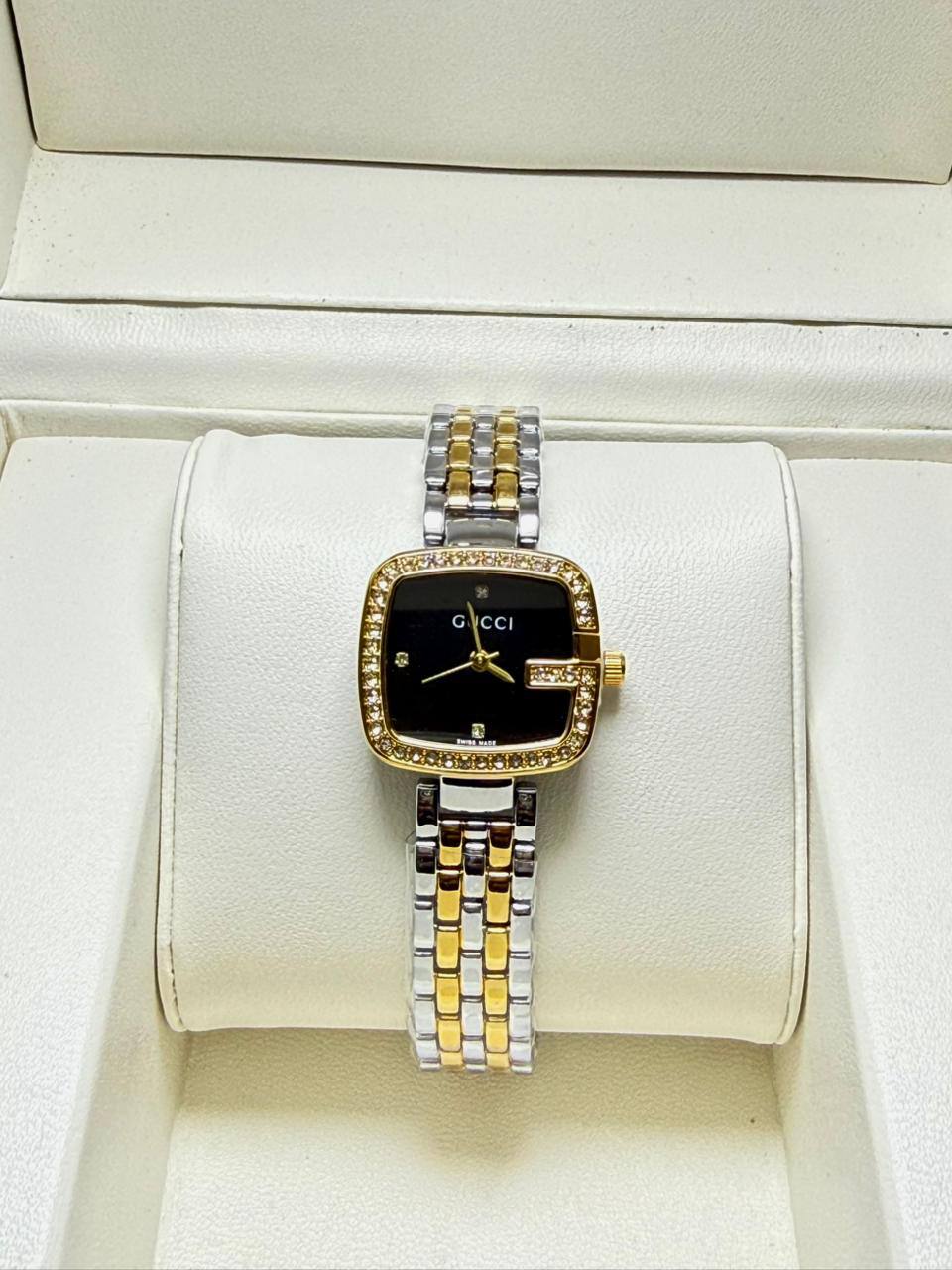 Gucci Ladies
55 dhs🪙🌨️

Zain29
♥️♥️♥️