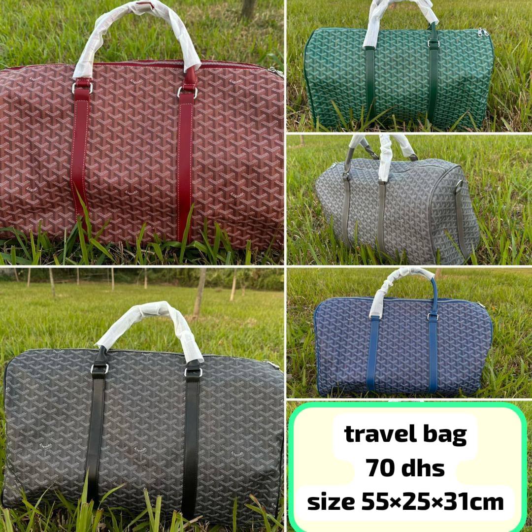 travel bags
110 dhs🌺
size 55×25×31cm

Zain213
♥️♥️♥️
