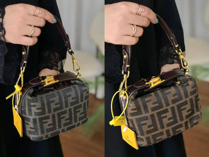 Fendi
95 dhs🇦🇪🇦🇪

size：small
Zain35 
♥️♥️♥️