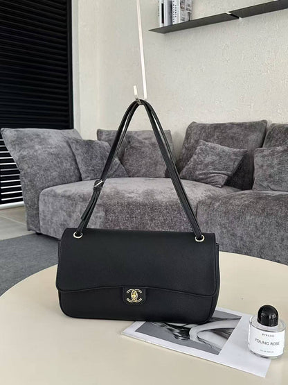 Chanel

120 dhs

33 cm

Zain143
♥️♥️♥️