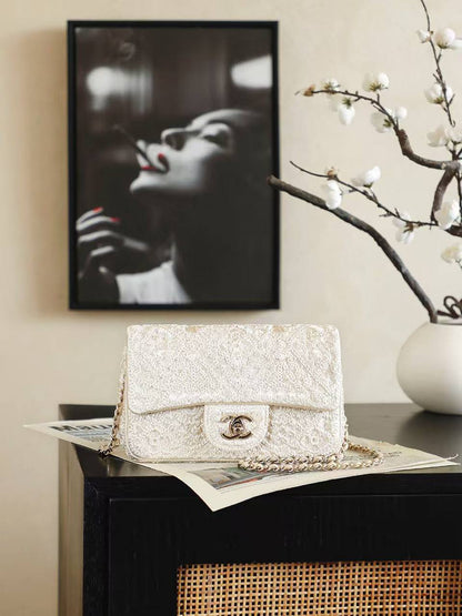 Chanel Crochet Flap Bag
*Size 20 cm*
For Price 👇 WhatsApp✅
0568585901 
0507557372
0552275751 Owner Zain 👌

Zain274
♥️♥️♥️