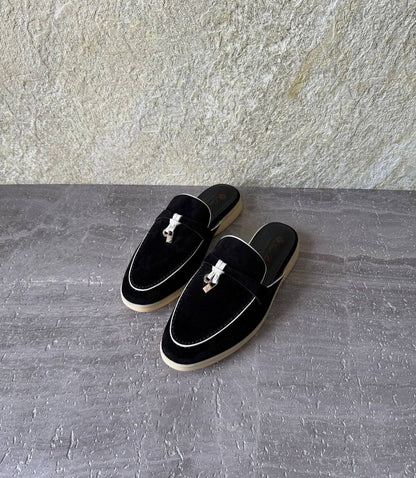 LORA PIANA 
SuperMaster Quality 💯
450 dhs✅
Size:36-41💥

Zain171
♥️♥️♥️