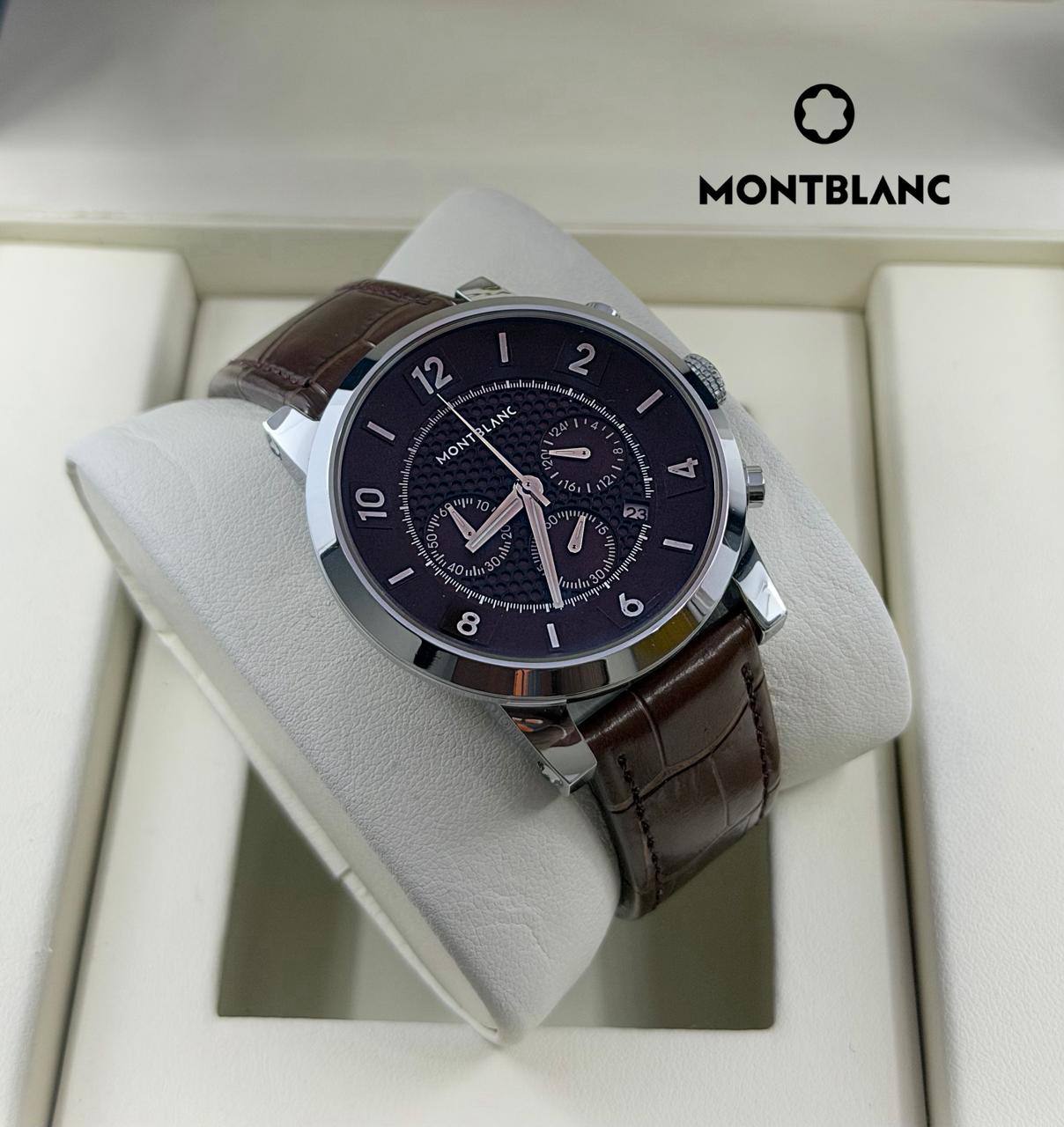 Montblanc Men
*Chronograph working*
110 dhs❣️
*Battery*

Zain29
♥️♥️♥️