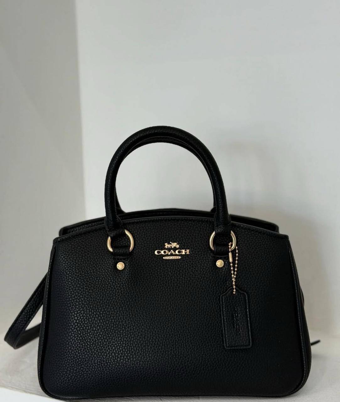 Coach
Master ❣️❣️❣️
For Price 👇 WTSP Text Zain 0568585901

Zain248
♥️♥️♥️