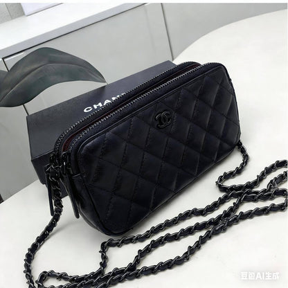 Chanel

90 dhs❣️ 

with box
🎁🎁🎁

size ，cm21

Zain26
♥️♥️♥️