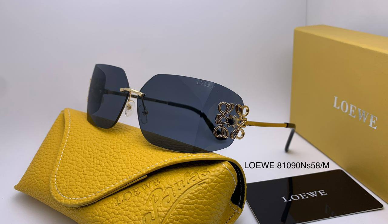 White
70 dhs🪙🌨️

Zain126
♥️♥️♥️