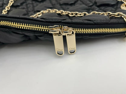 DIOR 

NEW DESIGN  

GOOD QUALITY 

110 DHS🇦🇪🇦🇪🇦🇪

Zain295
♥️♥️♥️