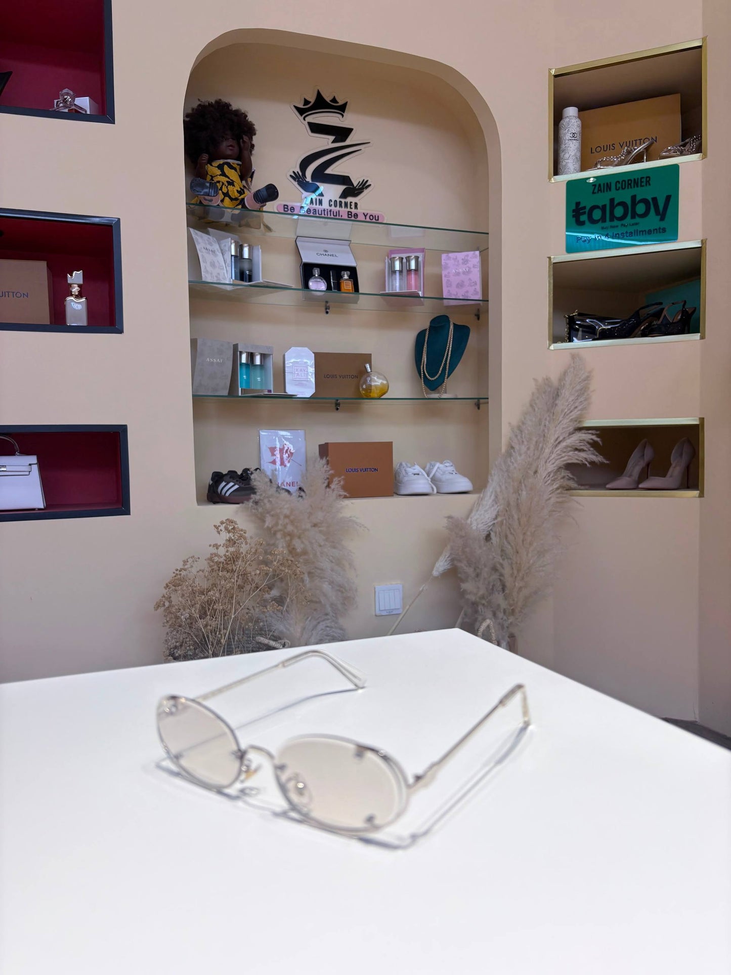 Glasses

55 dhs

Zain216
♥️♥️♥️