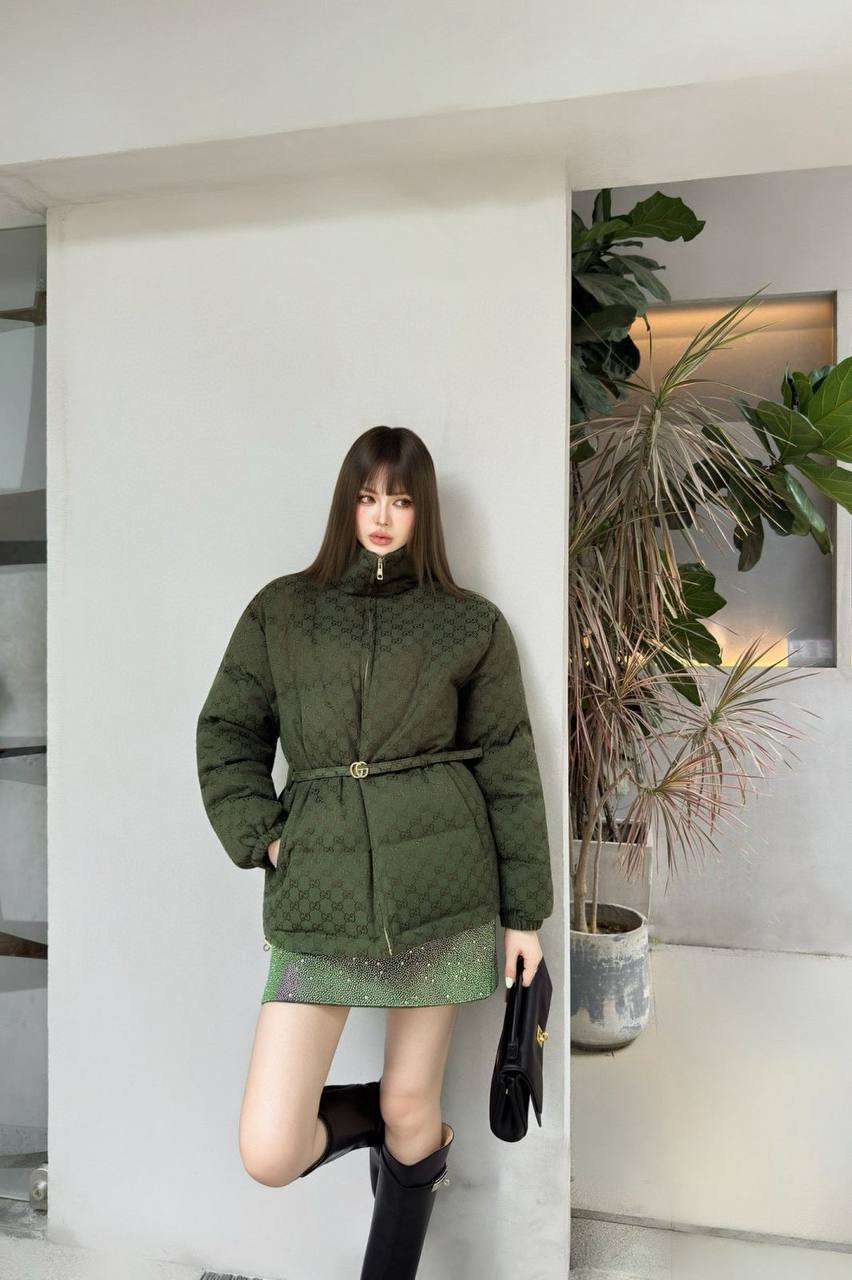 *New collections    
330 dhs🪙🌺
*good  quality  ♥️♥️
*Sizes:S M L xl* 
*AVAILABLE NOW*

Zain231
♥️♥️♥️