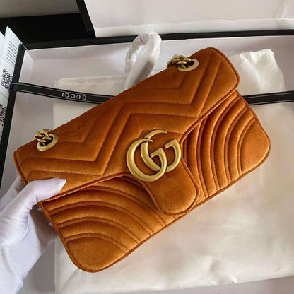 Gucci
Master+++
270 dhs💚

Zain153
♥️♥️♥️