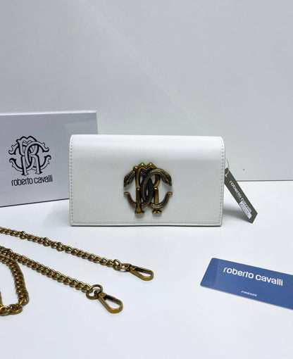 Roberto cavalli

with box

size 20×8×11cm
95 dhs🇦🇪🇦🇪

Zain213
♥️♥️♥️