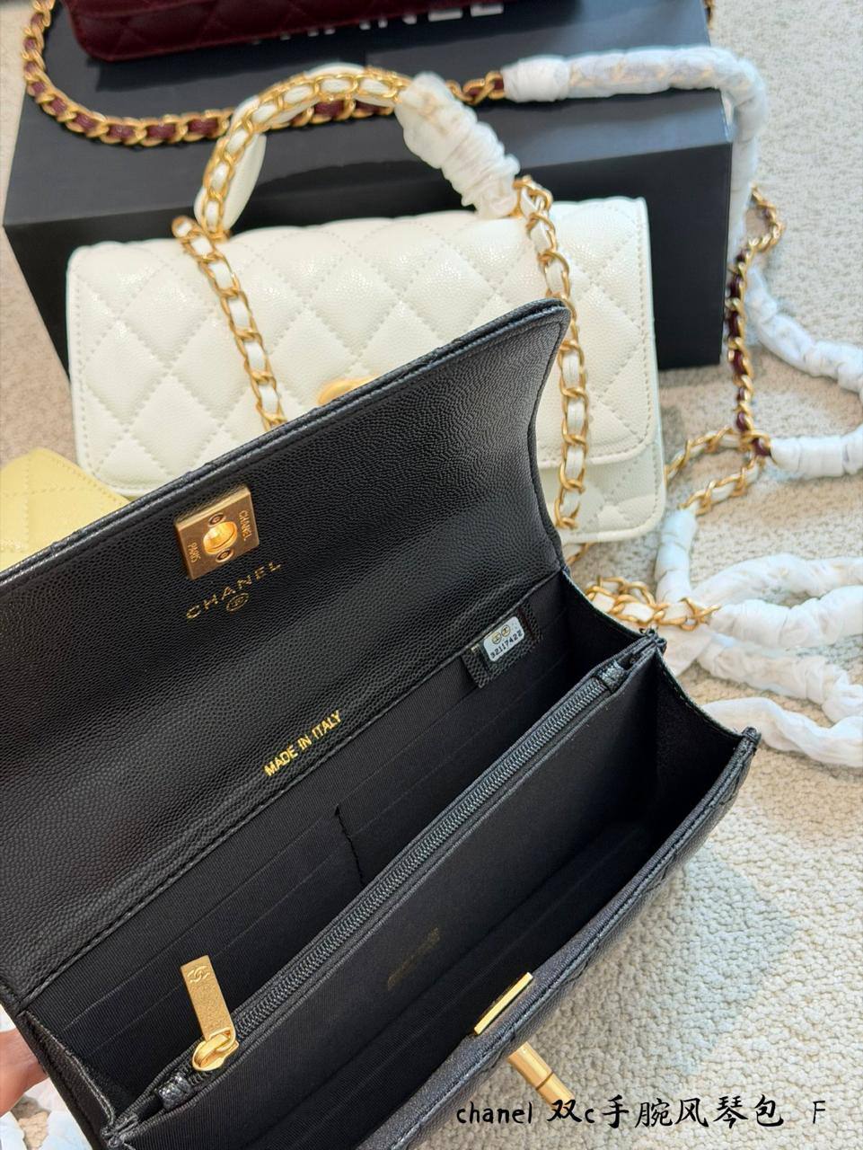 Master Bags
New Stock Came 
For Price 👇 WhatsApp✅
0568585901 
0507557372
0552275751 Owner Zain 👌

Zain314
♥️♥️♥️
