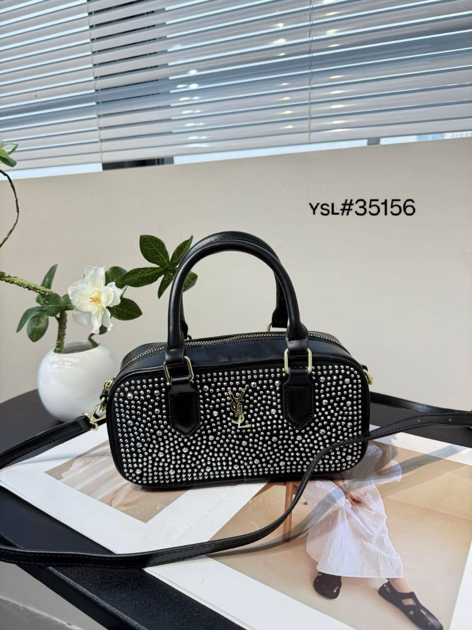 YSL ☆ MIUMIU ☆ PRADA
ʙᴏsᴛᴏɴ ᴛᴏᴘ ʜᴀɴᴅʙᴀɢ
ᴡɪᴛʜ ᴅɪᴀᴍᴏɴᴅ ɢʟɪᴛᴛᴇʀs
ᴡɪᴛʜ ʟᴏɴɢ ʙᴇʟᴛ sᴛʀᴀᴘ
sɪᴢᴇ : 22 cm

65 dhs🪙💕

Zain31
♥️♥️♥️