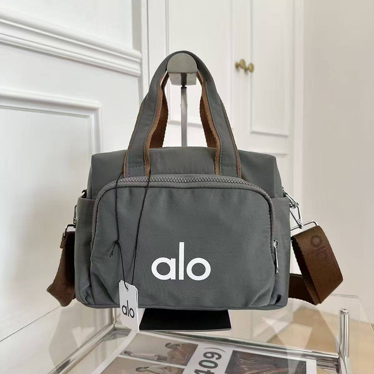 Alo 

65 dhs🪙🌨️

Zain253
♥️♥️♥️