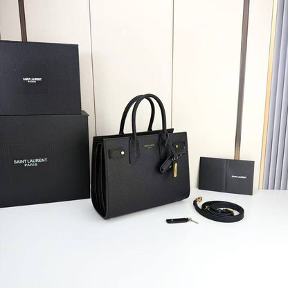 YSL
Master
360 dhs✅
#26cm🥰🥰

Zain228
♥️♥️♥️