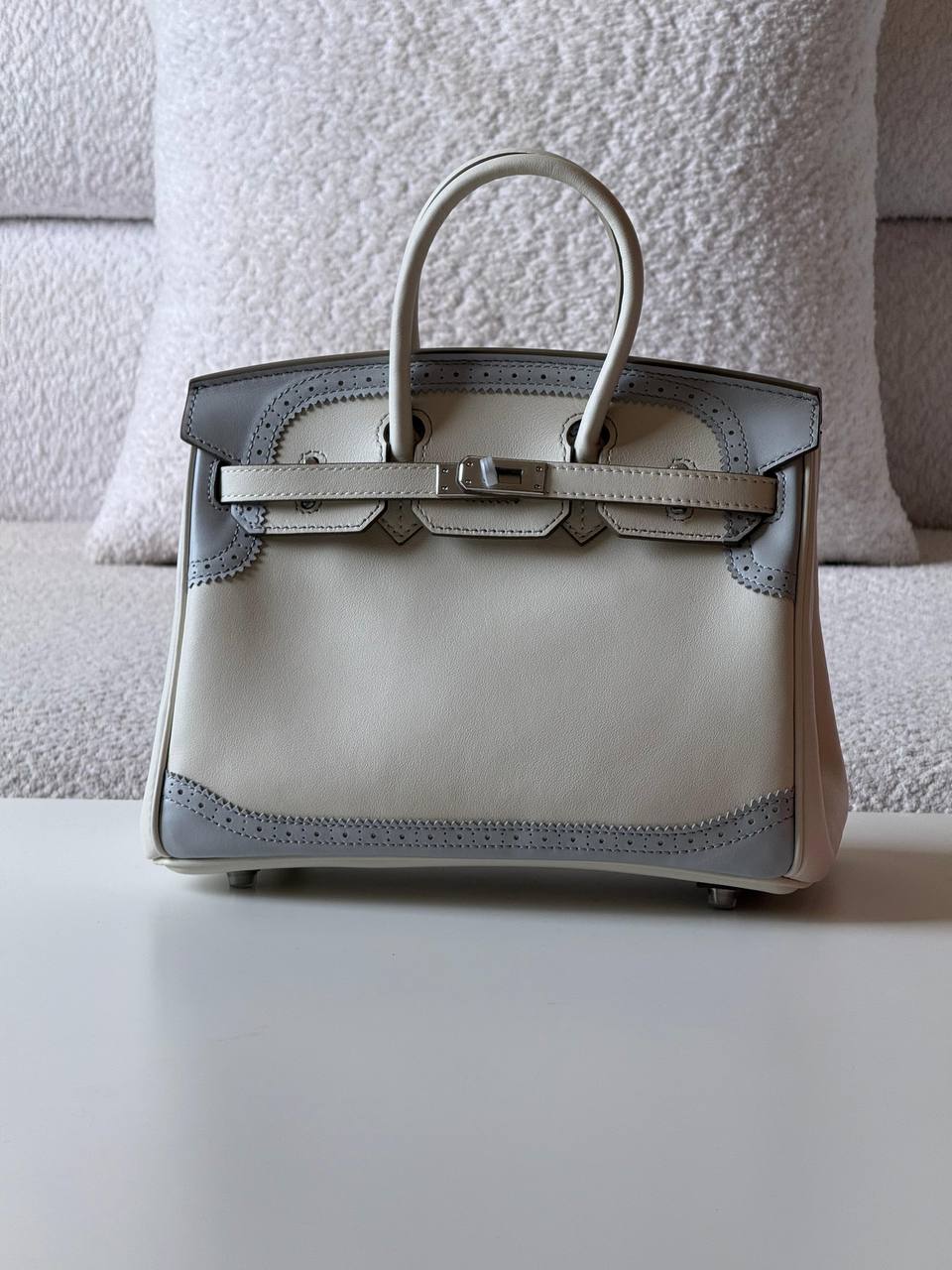 Hermes
 birkin 25cm💥Master quality ✅with box📦
610 dhs🇦🇪

Zain52
♥️♥️♥️