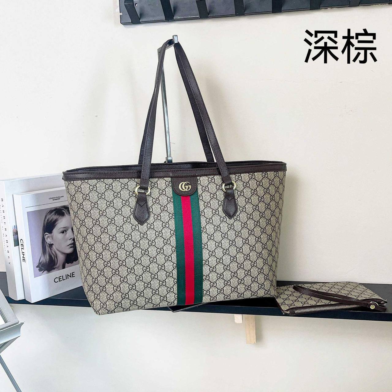 Gucci
43cm
80 dhs✅

Zain219
♥️♥️♥️