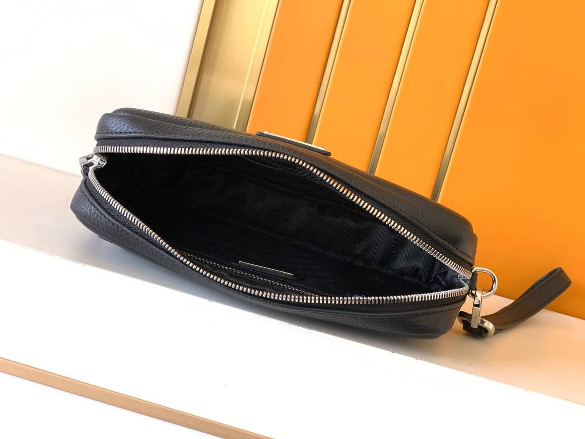 NEW COLLECTION👌🏻
PRADA BAG  ❤‍🔥
 MASTER Quality👑With Original Packaging👌🏻

For Price 👇 WhatsApp✅
0568585901 
0507557372
0552275751 Owner Zain 👌

Zain329
♥️♥️♥️