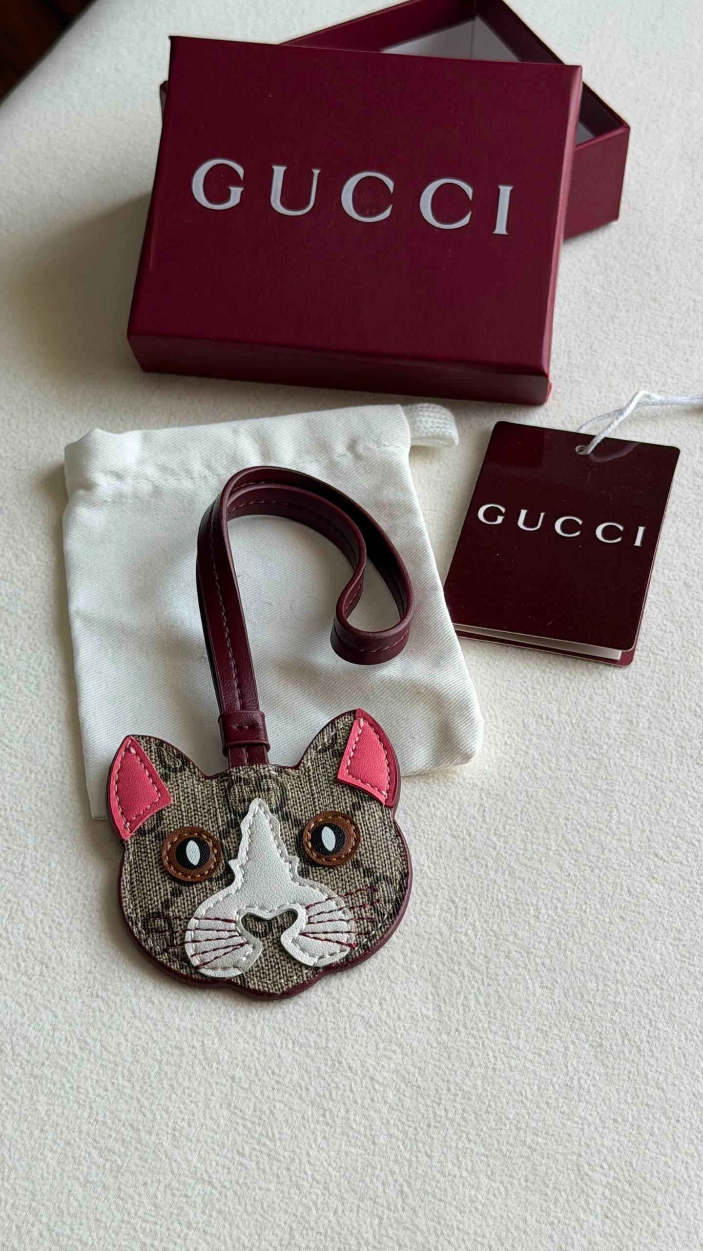 GUCCI CHARMS
Super master quality 
*with complete packing*🎁

320 dhs✅

Zain280
♥️♥️♥️