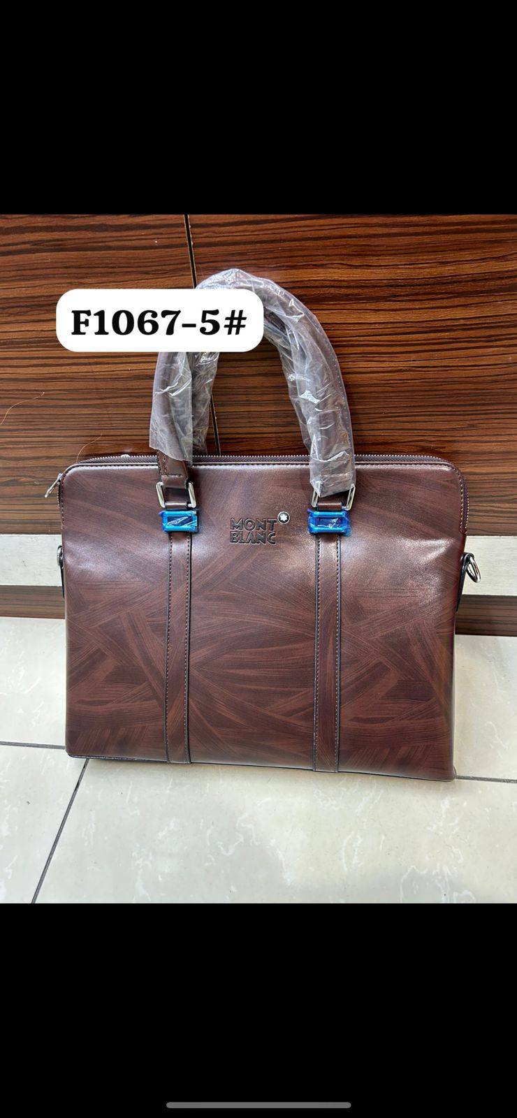 Laptop bag 
85 dhs💓

Zain190
♥️♥️♥️