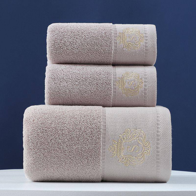 New collection 
Comfortable healthy quality 
Towels set
3 pcs 
Size 140/70
Small 70/35
70 dhs🪙💕

Zain99
♥️♥️♥️