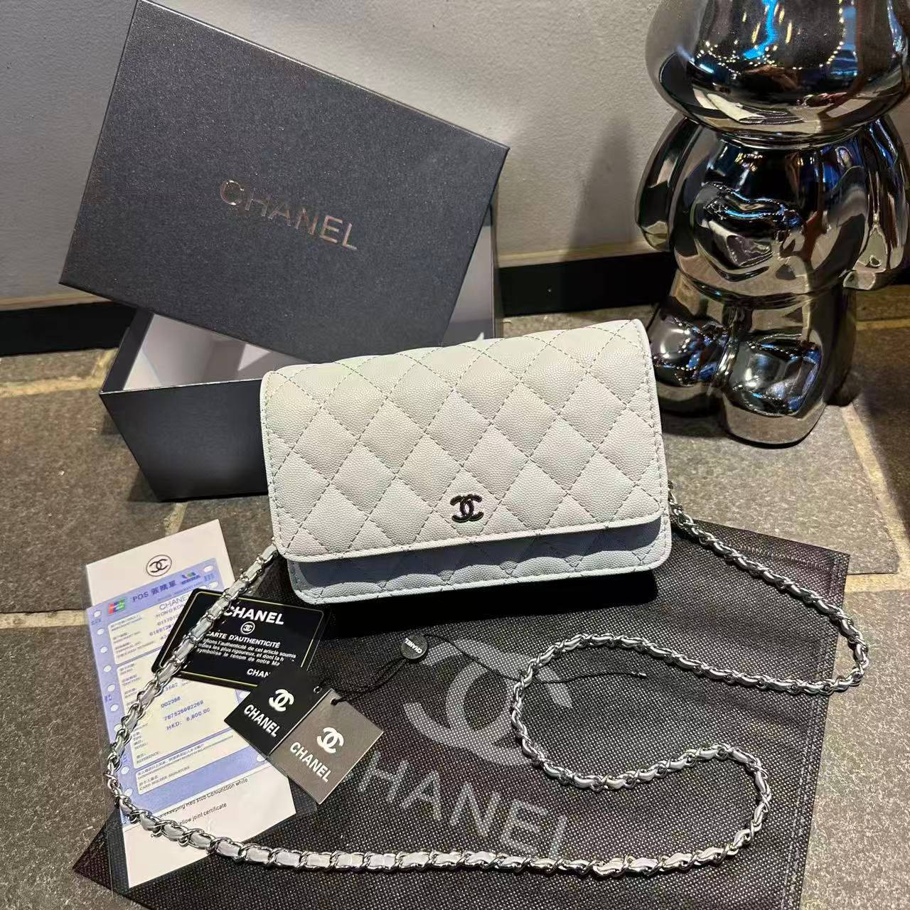 Chanel
withbox 
95 dhs🇦🇪🇦🇪

Zain143
♥️♥️♥️