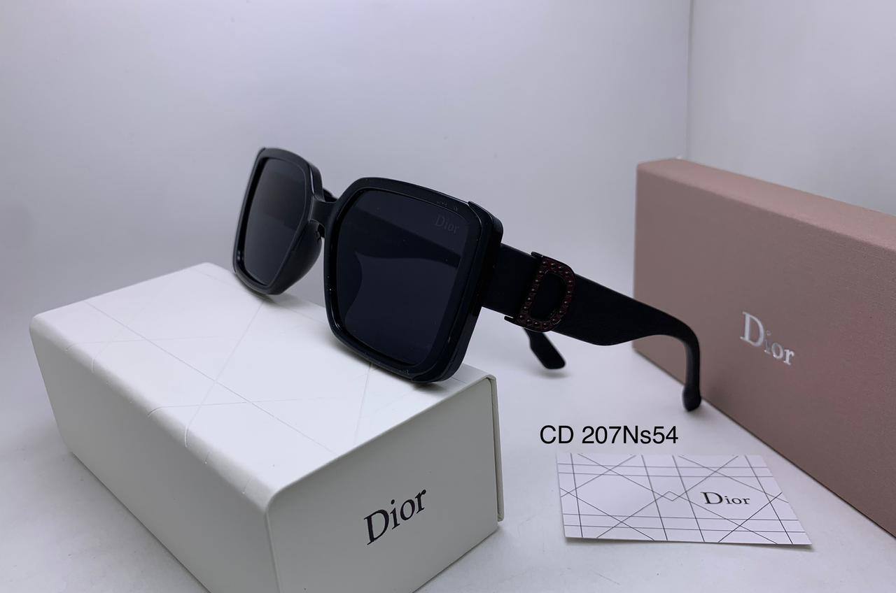 Dior
70 dhs✅

Zain126
♥️♥️♥️