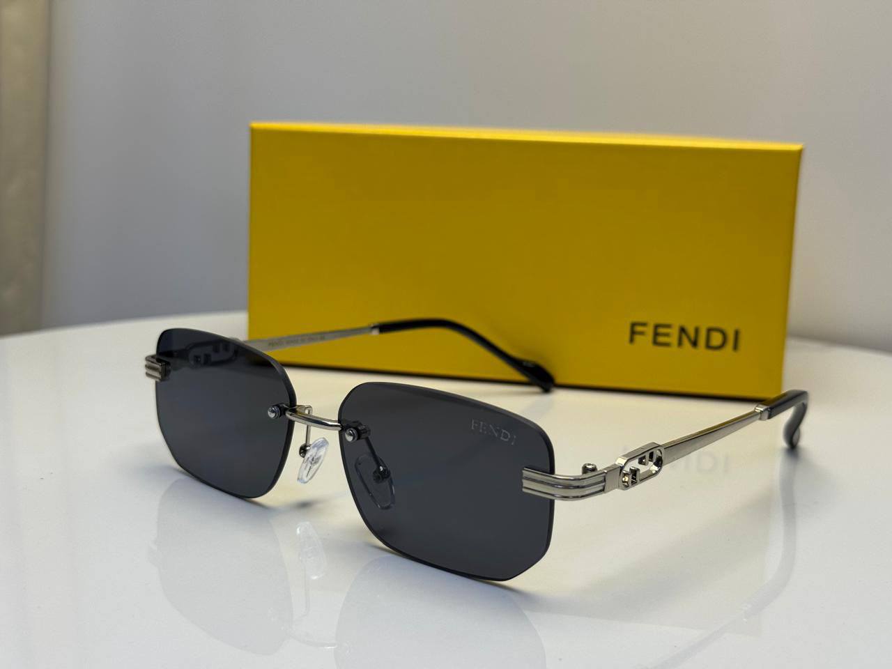 Miu Miu - Fendi - LV
65 dhs✅

Zain182
♥️♥️♥️