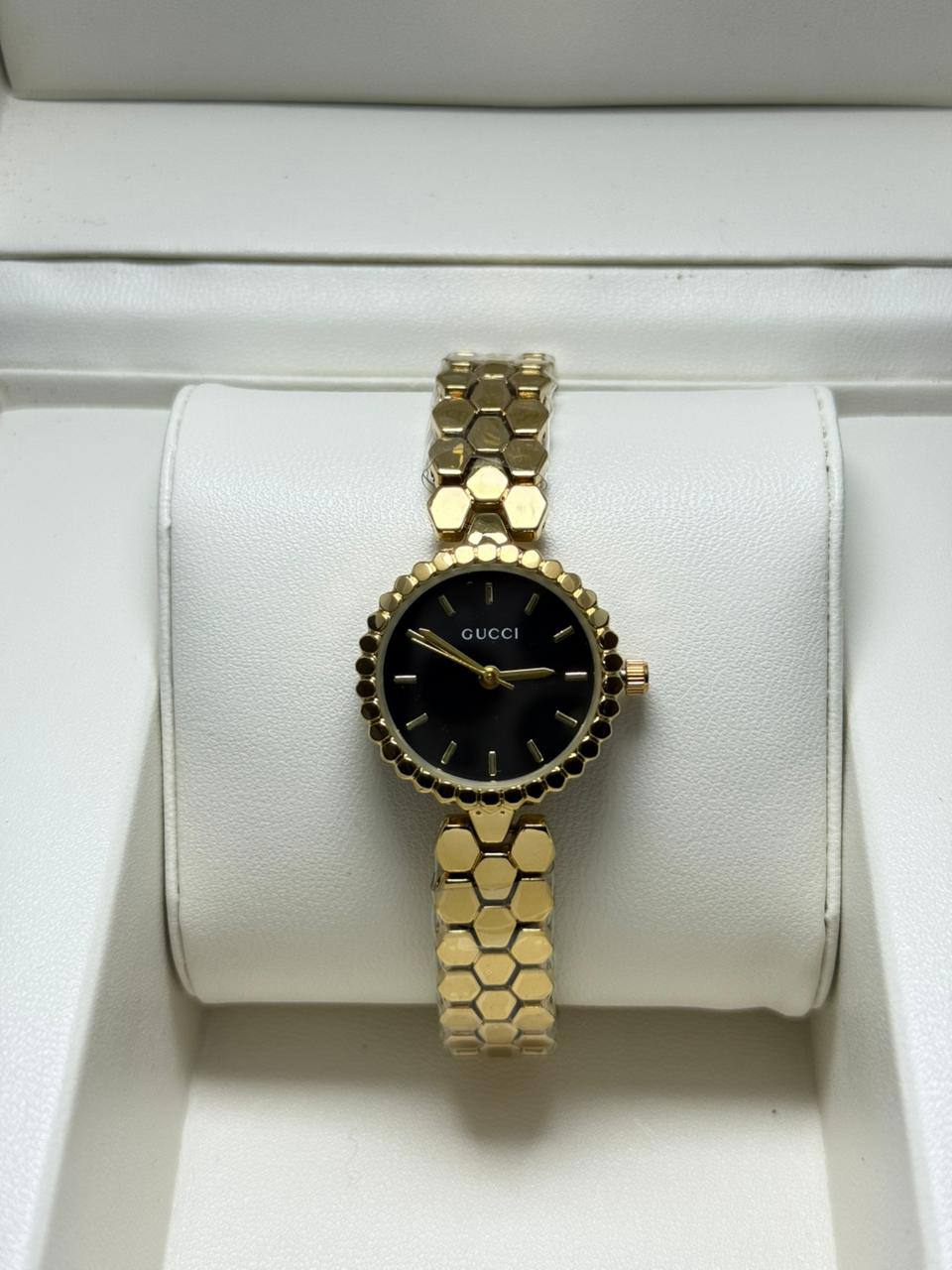 Gucci Ladies
55 dhs🪙🌨️

Zain29
♥️♥️♥️