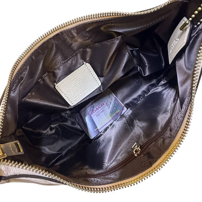 COACH 
HIGH QUALITY 
WITH BOX 
120 dhs🇦🇪🇦🇪

Zain39
♥️♥️♥️
