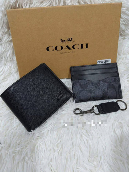 Coach Wallet 
Master 
130 dhs💓

Zain248
♥️♥️♥️