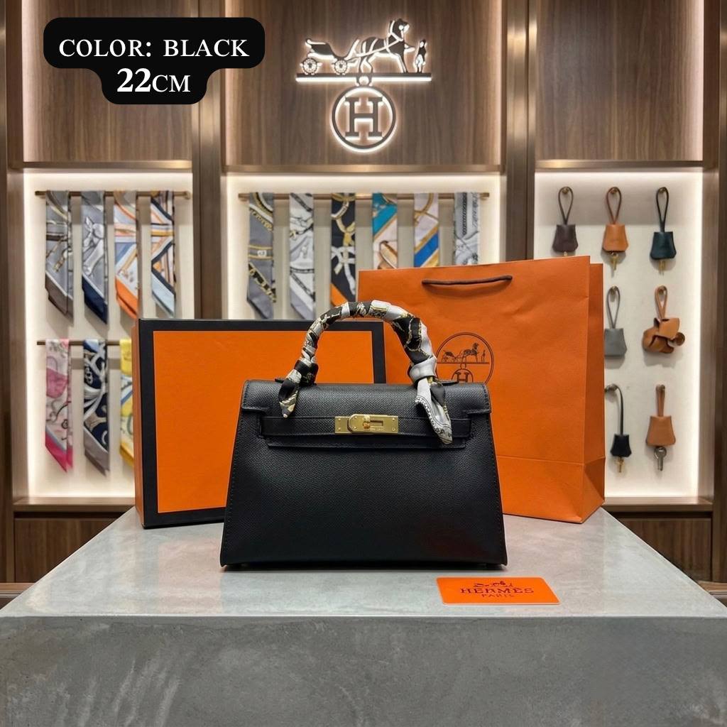 Hermes ᴋᴇʟʟʏ 
ᴡɪᴛʜʙᴏx
🎁🎁🎁

ʟᴇᴀᴛʜᴇʀ
sɪᴢᴇ:22ᴄᴍ
100 dhs✅

Zain56
♥️♥️♥️